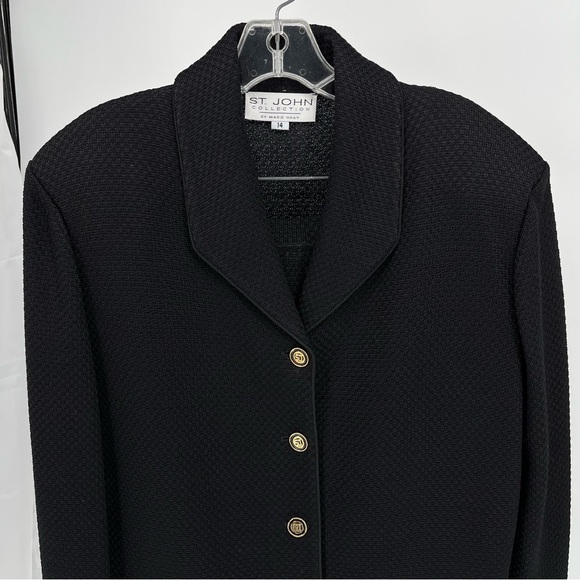 St. John Collection Santana Knit Blazer Suit Set Size 14 Black Gold Buttons - Picture 3 of 11